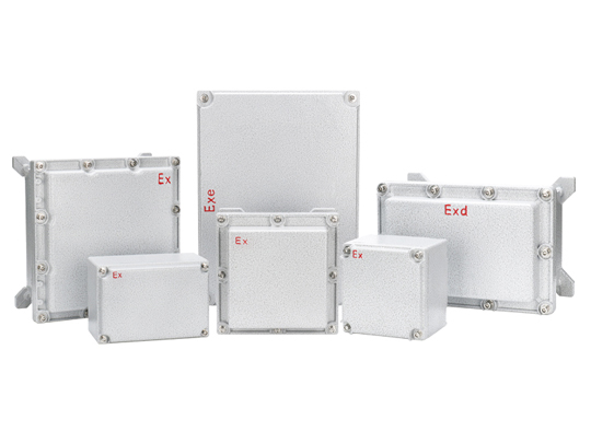 防爆箱上圆形法兰与普通法兰的区别是什么