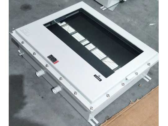 防爆箱上的方便旋钮的功能是什么